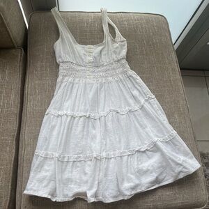 Urban outfitter size XS white mini dress sundress
Perfect basic